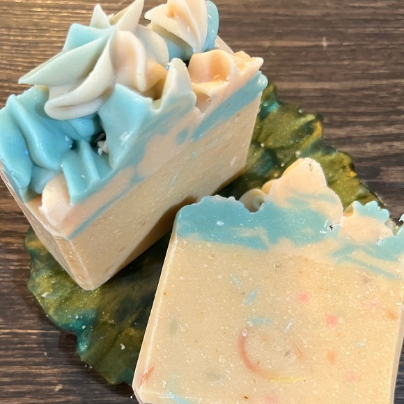 Birthday Sorbet Frosted Deluxe Goat Milk Soap Set - Picture 3 of 7